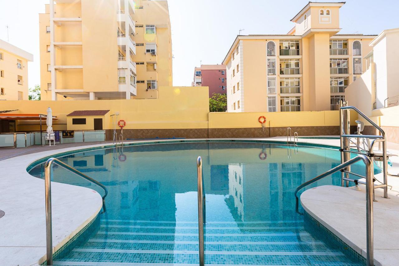 Ver7 - Estudio, Wifi, Fire Stick Amazon, Terraza, Vistas Al Mar, Piscina Torremolinos Buitenkant foto