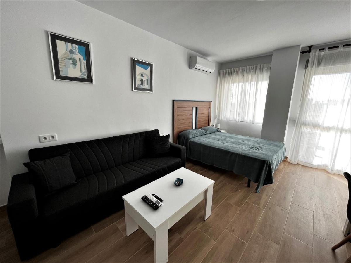 Ver7 - Estudio, Wifi, Fire Stick Amazon, Terraza, Vistas Al Mar, Piscina Torremolinos Buitenkant foto